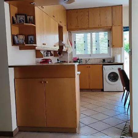 Isabella Modern Flat Center Nicosia